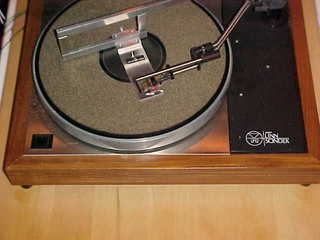 Dennesen Sound-Tracktor 6