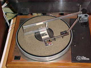 Dennesen Sound-Tracktor 1