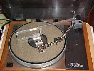Dennesen Sound-Tracktor 1