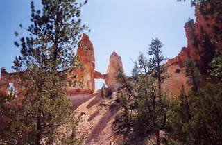 Bryce Canyon tower bridge 2