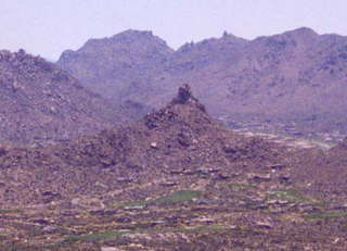 CHS XC guys eating pizza