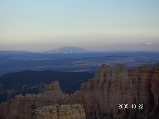 Bryce Canyon -- Navajo Mountain around sunset