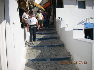 35 Homeland upstairs