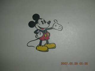 Birds' Mickey Mouse wallpaper