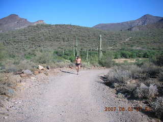 6cousins - Adam preparing to run