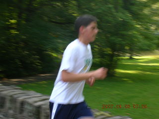 CHS-XC-2007 - runner at stone bridge