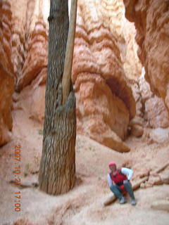 Bryce Canyon - Peek-a-boo loop- Adam