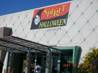 Spirt of Halloween store
