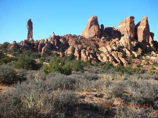 167 6be. Arches National Park - Devils Garden hike - Dark Angel