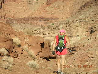 86 6bg. Canyonlands National Park - Lathrop Trail hike - Adam (tripod)