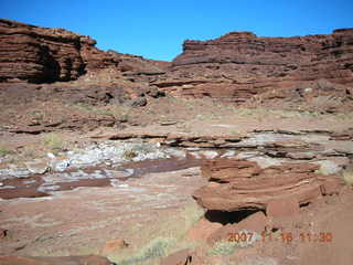 218 6bg. Canyonlands National Park - Lathrop Trail hike
