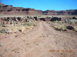 261 6bg. Canyonlands National Park - Lathrop Trail hike