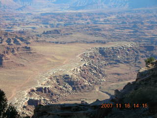 313 6bg. Canyonlands National Park - Lathrop Trail hike