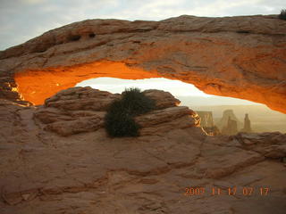 42 6bh. Canyonlands National Park - Mesa Arch dawn