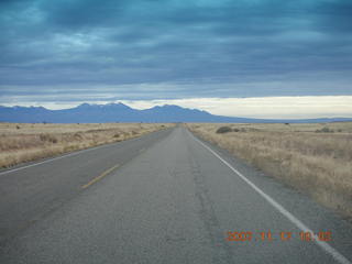 96 6bh. road from canyonlands to dead horse point