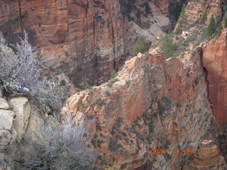 77 6cv. Zion National Park - Angels Landing hike - knife edge