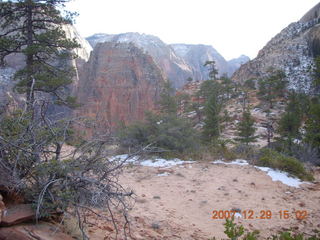 100 6cv. Zion National Park - Angels Landing hike - Scout Lookout