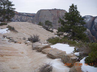 179 6cv. Zion National Park - West Rim trail