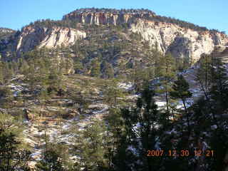 200 6cw. Zion National Park- Observation Point hike (old Nikon Coolpix S3)