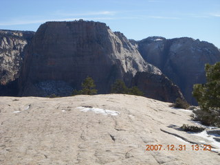 259 6cx. Zion National Park - West Rim hike