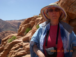 189 6gt. Snow Canyon - Lava Flow overlook - Linda