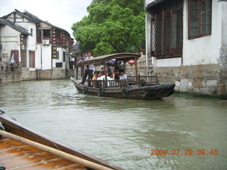 86 6kv. eclipse - Shanghai - Zhu Jia Jiao village - boat ride