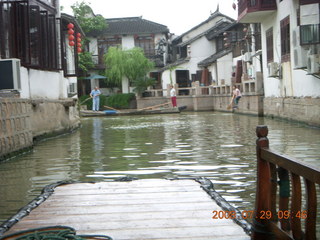 88 6kv. eclipse - Shanghai - Zhu Jia Jiao village - boat ride