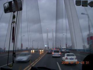 451 6kv. eclipse - Shanghai - night bridge