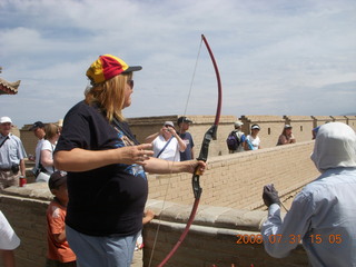 318 6kx. eclipse - Jiayuguan - Great Wall - Wendy shooting arrow