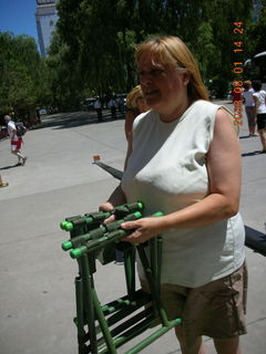 129 6l1. eclipse - Jiuquan - Wendy with chairs