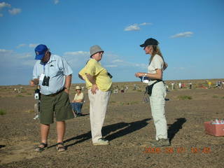 235 6l1. eclipse - Jiayuguan - Gobi Desert - getting ready