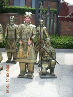 225 6l3. eclipse - Xi'an - Terra Cotta warriors - Adam as warrior