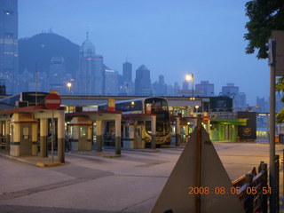 15 6l5. eclipse - Hong Kong morning run