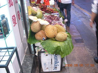 250 6l5. eclipse - Hong Kong - durian