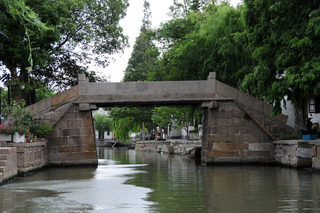 6 6l8. eclipse - China - Gordon - Zhu Jia Jiao fishing village boat ride