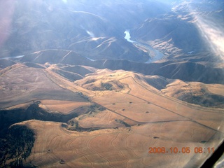8 6n5. aerial - Washington, Idaho, Oregon flight - Snake River canyon