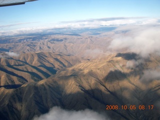 19 6n5. aerial - Washington, Idaho, Oregon flight - Snake River canyon - Hells Canyon
