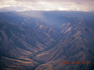 28 6n5. aerial - Washington, Idaho, Oregon flight - Snake River canyon - Hells Canyon