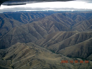 59 6n5. aerial - Washington, Idaho, Oregon flight - Snake River canyon - Hells Canyon