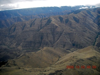 60 6n5. aerial - Washington, Idaho, Oregon flight - Snake River canyon - Hells Canyon