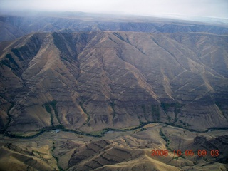 68 6n5. aerial - Washington, Idaho, Oregon flight - Snake River canyon - Hells Canyon