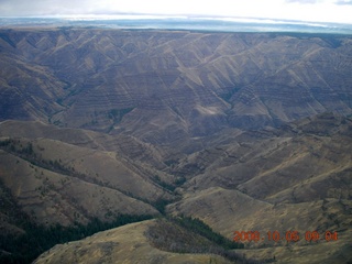 71 6n5. aerial - Washington, Idaho, Oregon flight - Snake River canyon - Hells Canyon