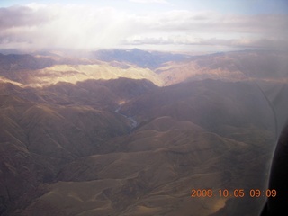 81 6n5. aerial - Washington, Idaho, Oregon flight - Snake River canyon