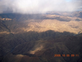 89 6n5. aerial - Washington, Idaho, Oregon flight - Snake River canyon