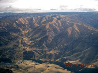94 6n5. aerial - Washington, Idaho, Oregon flight - Snake River canyon