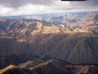 100 6n5. aerial - Washington, Idaho, Oregon flight - Snake River canyon