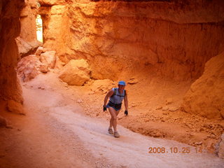 Bryce Canyon - Adam - Peek-A-Boo loop to Bryce Point