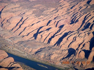 250 6pp. aerial - Arches