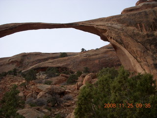 85 6pr. Arches National Park - Devils Garden trail - Landscape Arch