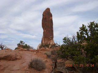 113 6pr. Arches National Park - Devils Garden - Dark Angel